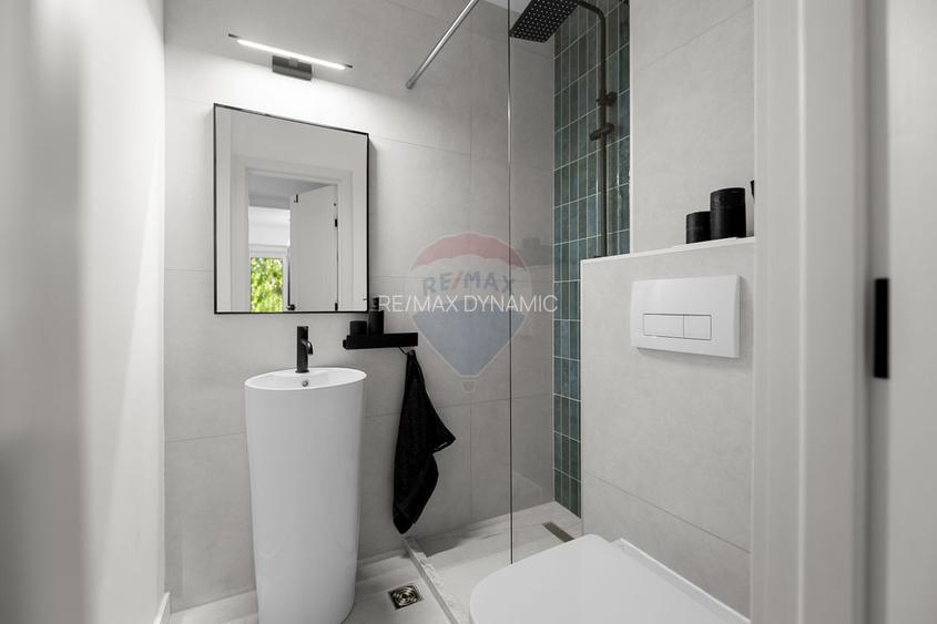 Apartament cu 3 camere, tip Samanta,  Splaiul Praporgescu - 12