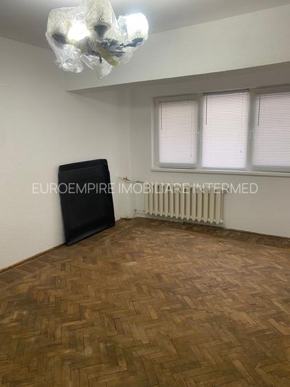 Apartament de vanzare Constanta zona Cet - 5