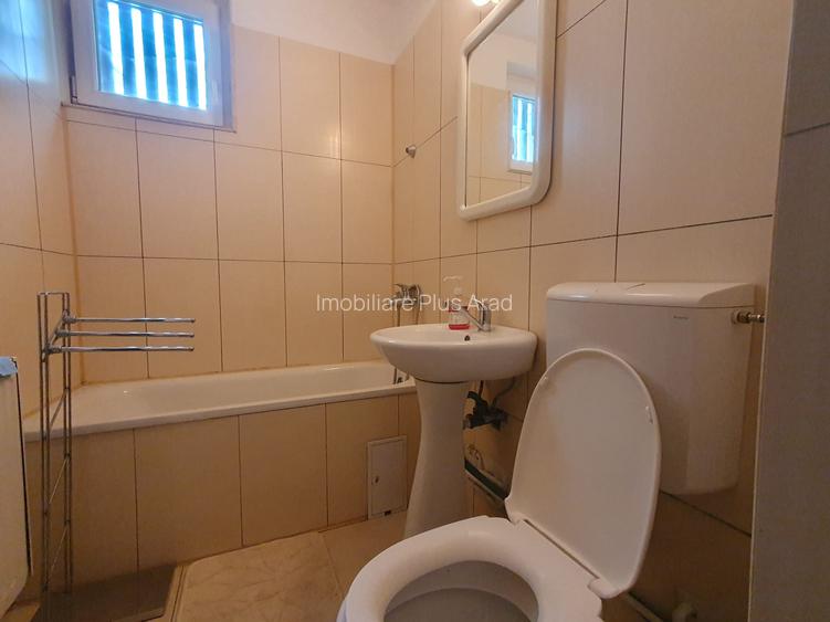 De inchiriat Apartament cu 2 camere in zona centrala - 9