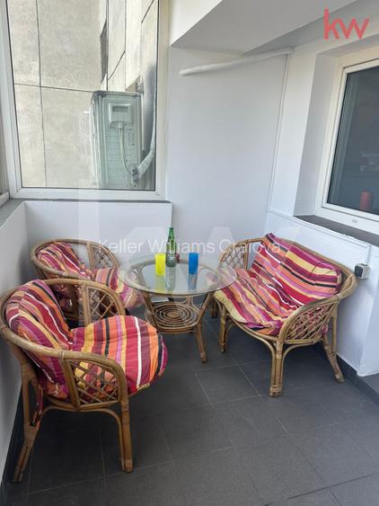 Apartament  4 camere transformat in 3 camere Calea Bucuresti. Macdonald's - 2