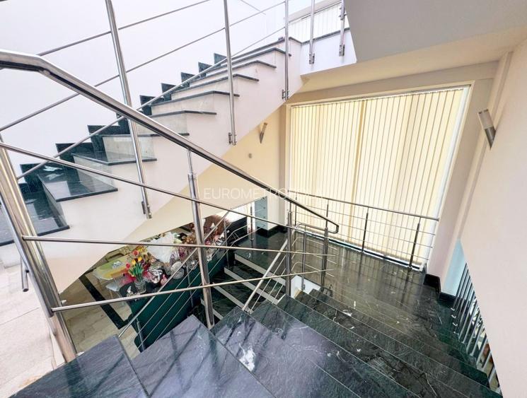 Vilă elegantă –  Herăstrău – Pretabilă clinică, grădiniță, ambasadă, resedinta - 11