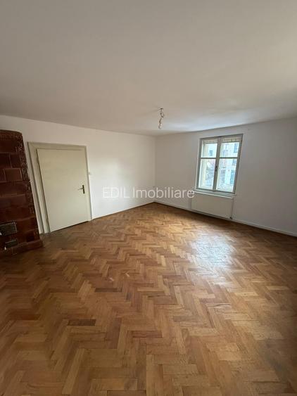 Ap 3 cam semidec, spatios-83 mp, la vila, nemobilat, et. 1, zona Piata Cipariu - 22