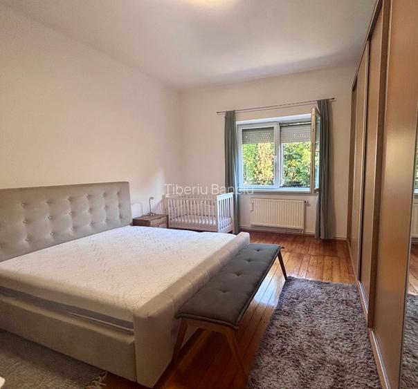 Apartament la casă în zona Lupeni - 3