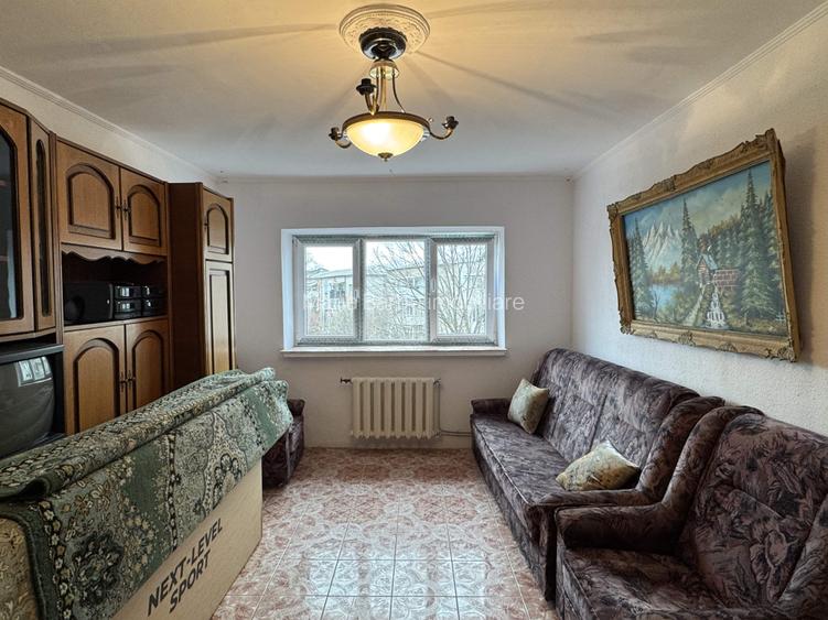 2 cam. 55 mp, decomandat, et.4, str. Manastirii - 3