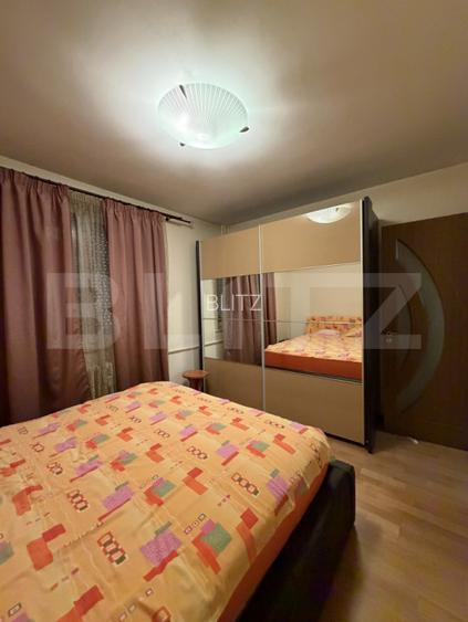 Apartment 4 camere, et. 1, Calea Severinului/ Scoala Decebal - 5