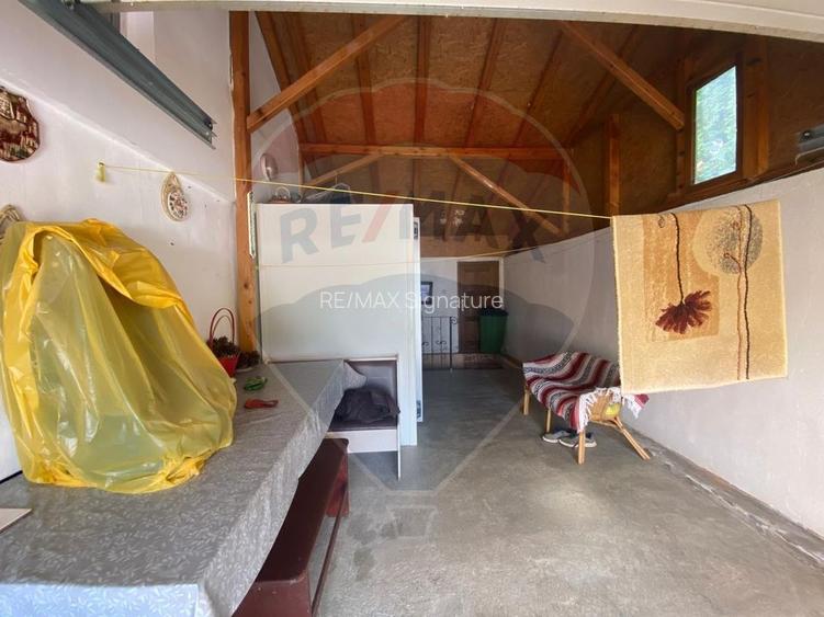Casă / Vilă cu 5 camere de vânzare în zona Central - 36