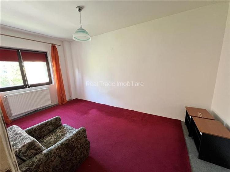 Apartament 2 camere decomandat etaj intermediar Centrul Civic - 4