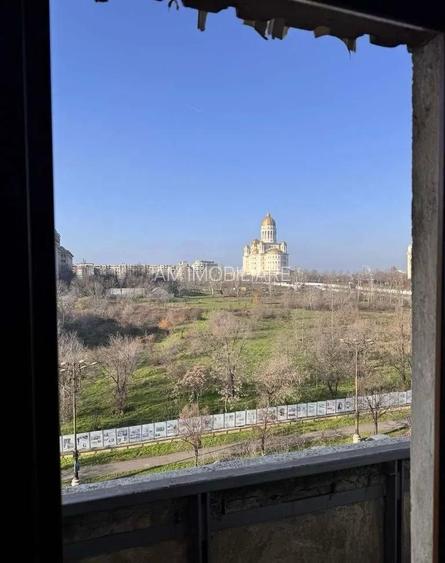 AP. 2 CAMERE PARCUL CAROL, PARCARE, BUCATARIE INCHISA, METROU 15 MIN - 8