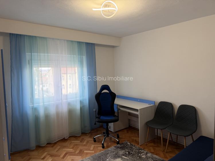 ap 3 camere renovat modern Turnisor et 3  balcon - 10