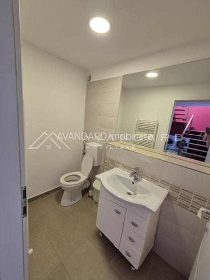 Apartament 4 camere , 3 bai, 2 balcoane, parcare - 16