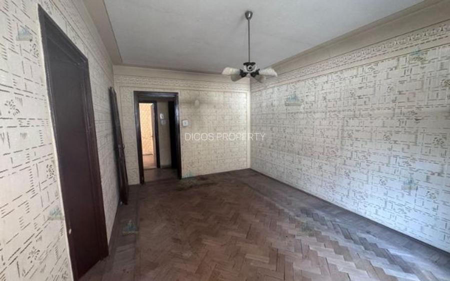 Apartament 3 camere de vânzare – zona centrală/parter - 4