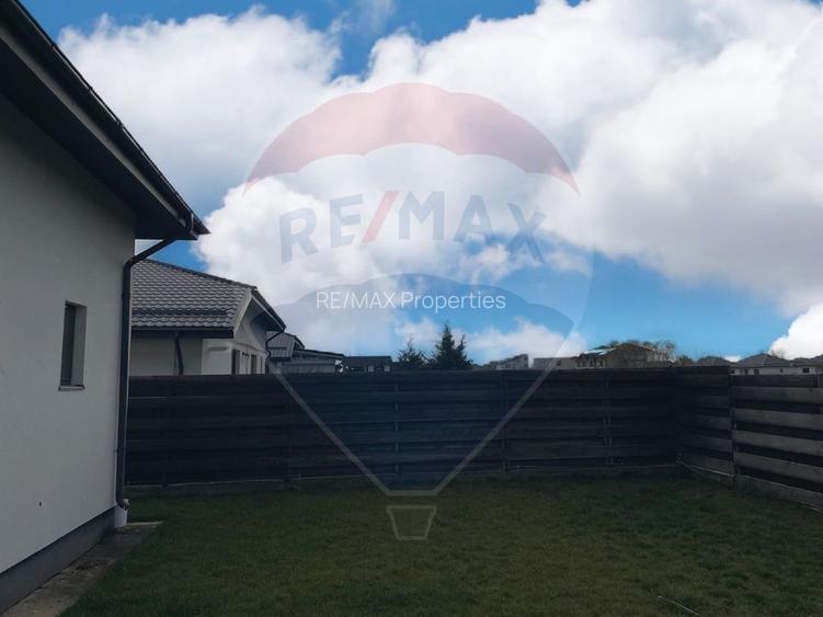 Casă / Vilă parter de vanzare in Balotesti, toate utilitatile - 20