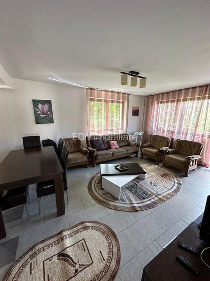 Casă de închiriat, 7 camere, 250 mp, Făget - 2