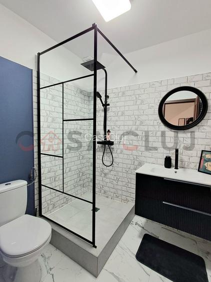 Apartament la  Curte Comuna, Terasa, Zona Centrală!! - 10