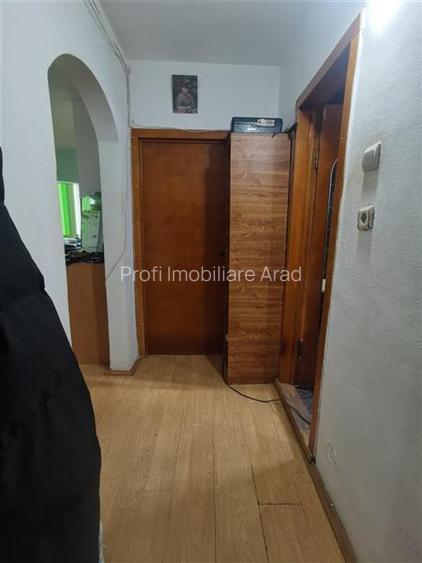 Vand apartament 1 camera- 59 mp la et. 2 -Alfa - 9