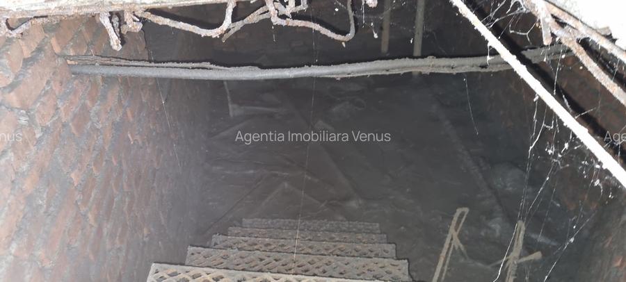 Garaj amenajat teren proprietate - 5