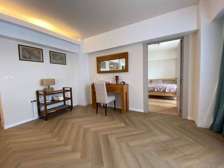 Lovely 3 bedroom apartment transformed into 2 bedrooms next to the Unirii Square - 6