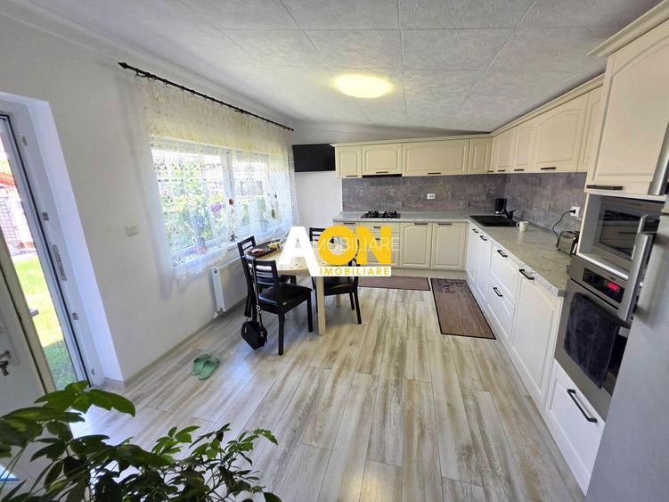 1/2 Duplex, 5 camere, mobilat, utilat, 265 mp teren,  Ampoi 3 - 8