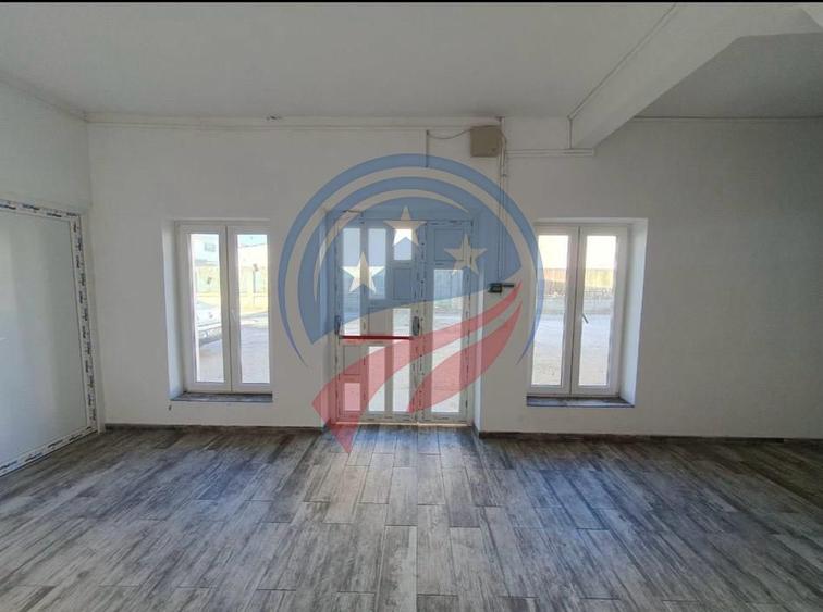 HALA PRODUCTIE DEPOZIT BIROURI CAZARE 2200 MP DIVERSE ACTIVITATI
