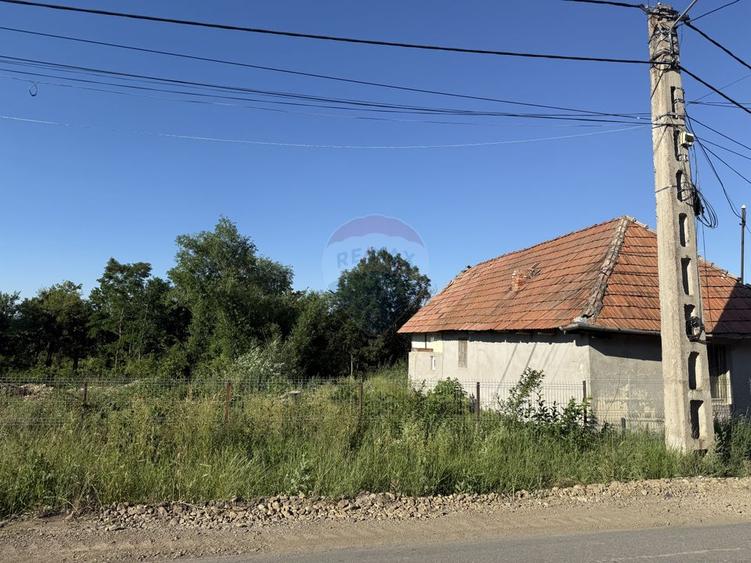 Com 0% Casa veche cu teren intravilan 742 mp, Gheorghieni, Cluj