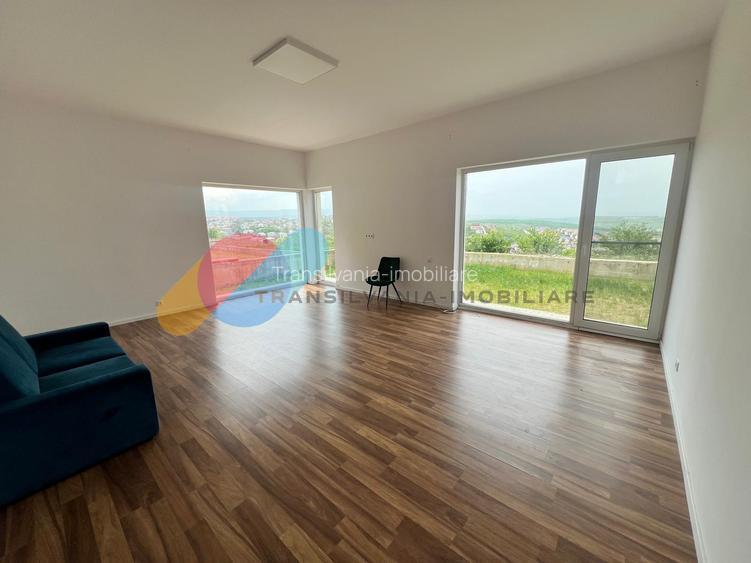 Casă Cuplată 120 Mp cu View Deosebit- Dezmir - 2