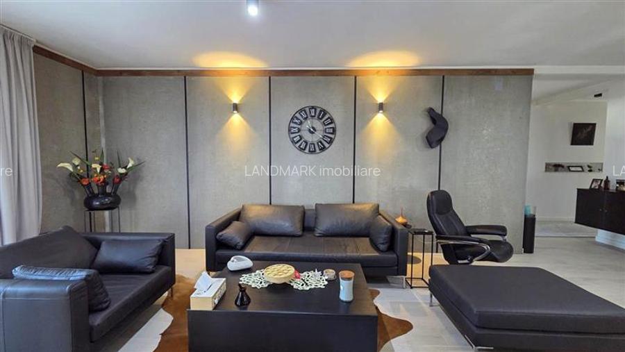 VILA PE PARTER SUPERBA MOBILATA / UTILATA CU PISICINA SI TEREN GENEROS - 8