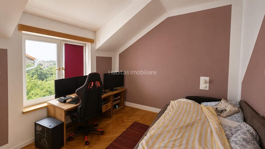 0 % comision, Casa individuala spatioasa cu teren de 539 mp, Gruia - 13