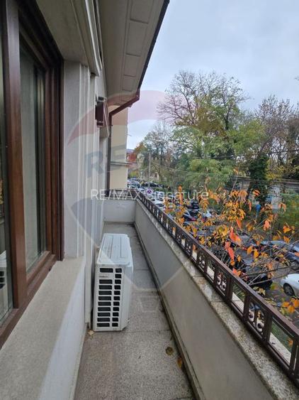 DE INCHIRIAT Zona Kiseleff- Apartament 5 camere în vila - 39