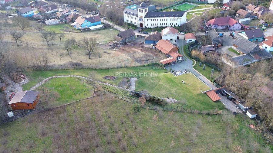 Casa / Vila cu 4 camere de vanzare la doar 30 de minute de Cluj - 29