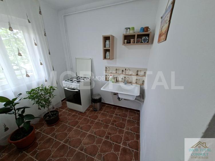 Apartament 3 Camere Decomandat, Etaj 3/4 - Zona Trivale (Ideal Locuit/Investitie - 4