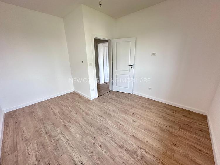 Locuință Impresionantă cu 4 Camere și 3 Băi Jumătate Duplex în Giroc - 9