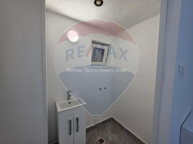 Spațiu comercial Piata Avram Iancu trafic pietonal - 12