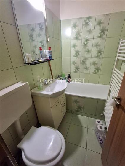 Apartament 2 camere pivnita zona Hipodrom III - 4