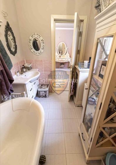 Vila P+1 Boreal, gradina 4 camere, mobila moderna, 250 mp, teren 390mp, gaze A/C - 13