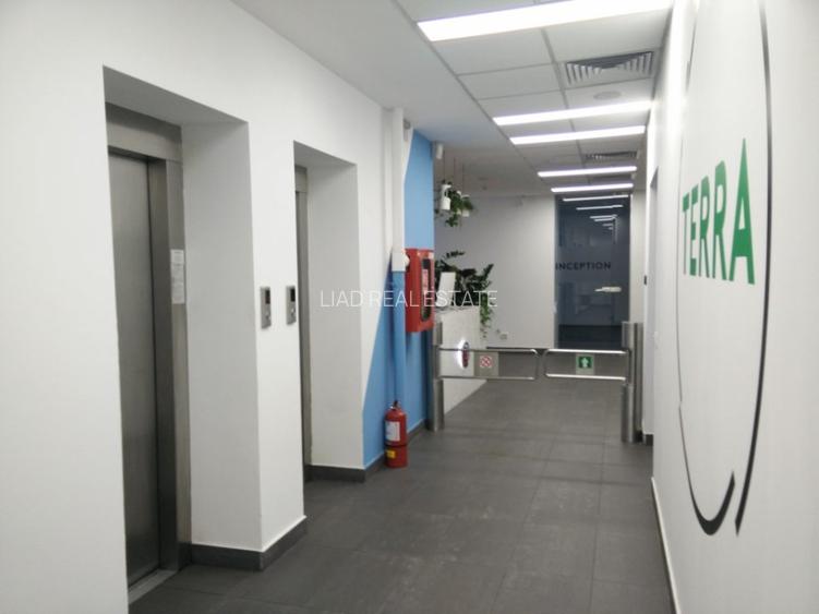 Cladire de birouri de vanzare Semilunei 4-6 - 19