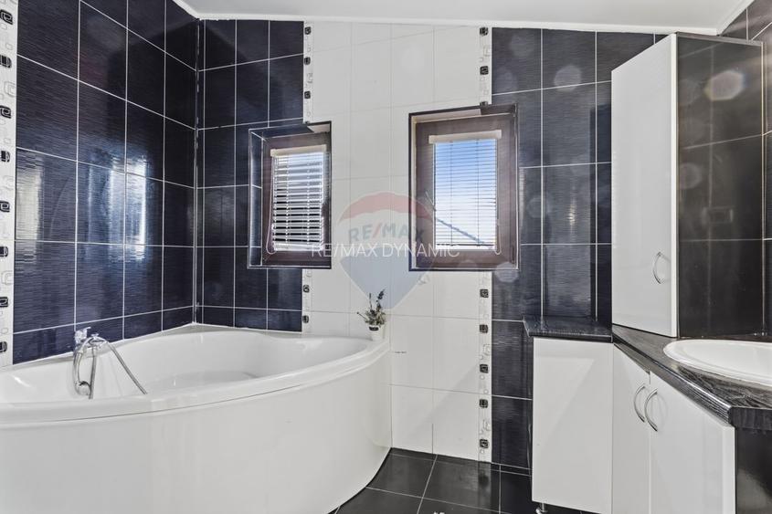 Casă cu 5 camere de inchiriat in Sofronea,Arad - 18