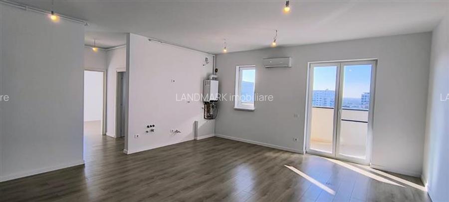 APARTAMENT NOU, INTABULAT, LOCUIBIL, CENTRALA PROPRIE, COMISION O% - 11