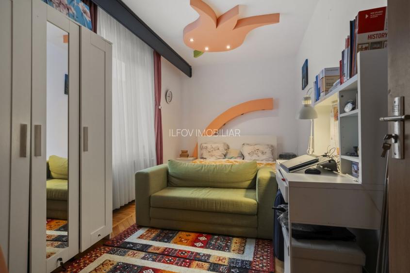 Apartament 3 camere Pta Romana, vedere spre parcul din spate, spatios decomandat - 9