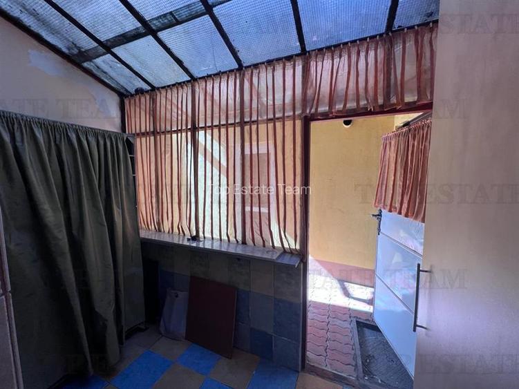 Oferta Apartament 3 camere la pret de Garsoniera centrala proprie in vila metrou - 10