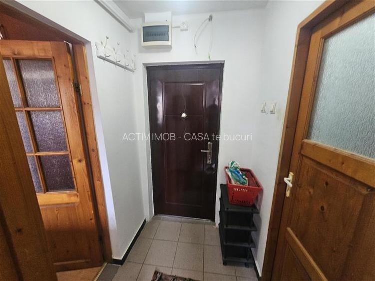 Resita, Garsoniera, Mobilata+Utilata, Calea Caransebesului - 8