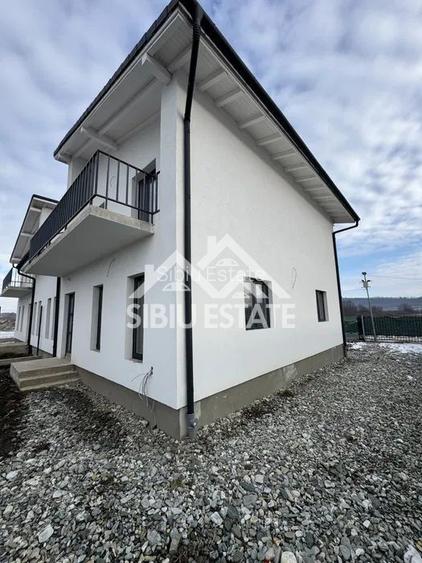 Casa duplex de vanzare 4 camere s.u. 142 mp. - 3