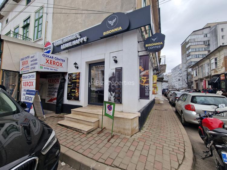 Spatiu comercial ultracentral,complet echipat pentru restaurant- COMISION 0% - 17