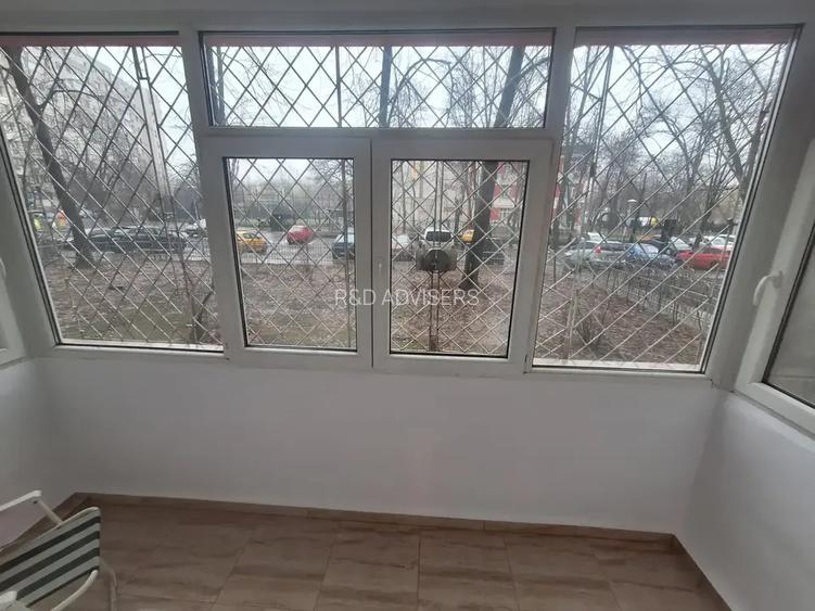 Garsoniera mare decomandata zona parc IOR metrou Nicolae Grigorescu - 9