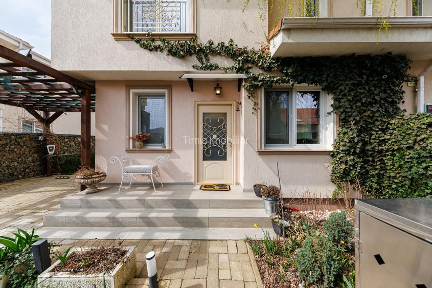 Duplex Premium, curte superbă – Timisoara,, panouri solare | Com 0% - 29