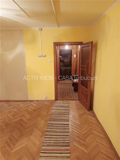 Apartament 2 camere in zona centrala Moldova Noua - 5