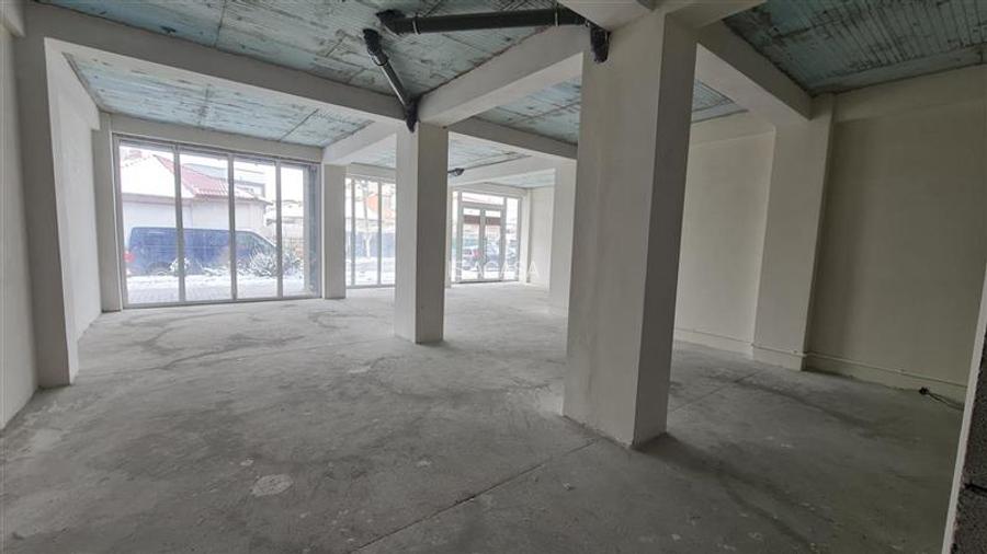 Spatii de inchiriat de 137 mp si 108 mp - Happy Residence 3 - 6