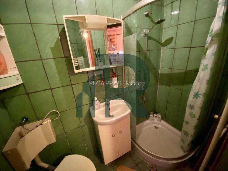 Apartament cu 2 camere la mansarda in Vasile Aaron - 6