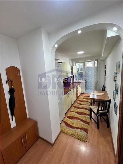 Stefan cel Mare - 2 min metrou - bloc reabilitat - 8