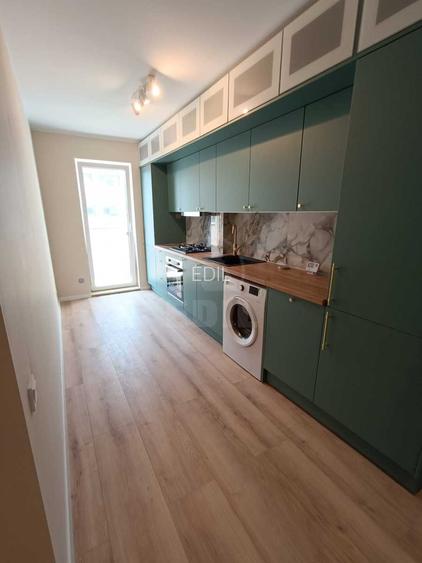 Apartament 3 camere semidecomandat zona Eroilor - 2