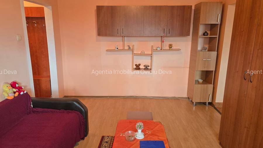 Vand apartament cu 2 camere in Deva, zona Sala Sporturilor in P-uri, etaj 3, - 3
